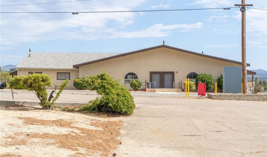 53651 US Highway 371 26, Anza, CA 92539 - 4 Beds, 2 Bath