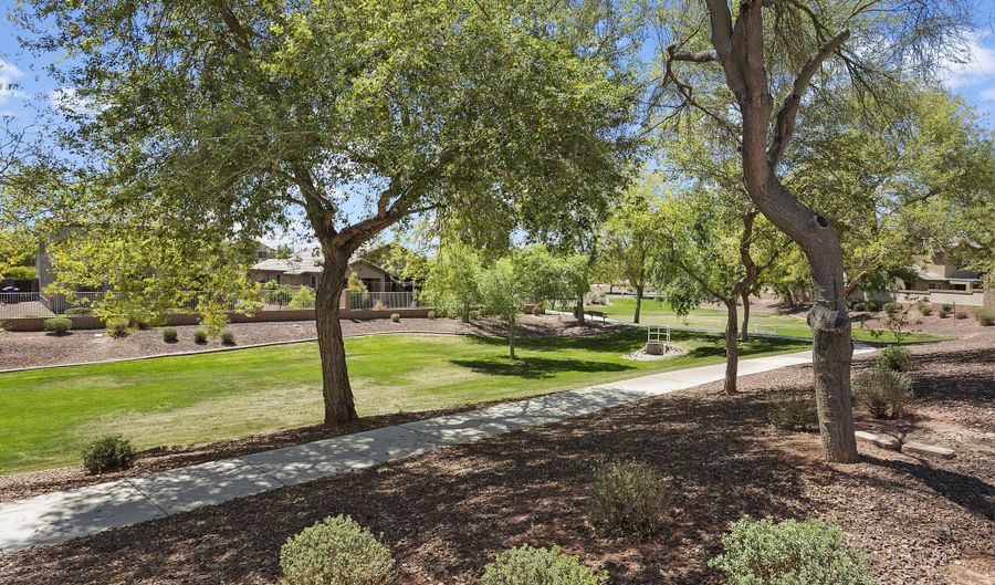 11959 W VERNON Ave, Avondale, AZ 85392 - 4 Beds, 3 Bath