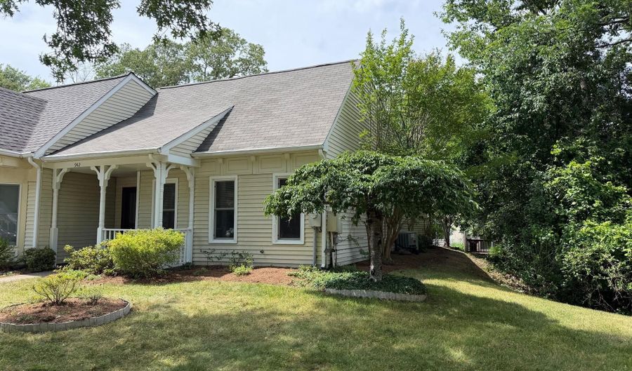 942 SHIPS BELL Ct, Annapolis, MD 21401 - 2 Beds, 2 Bath