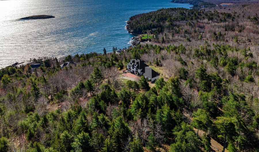 18 Greenway Ct, Bar Harbor, ME 04609 - 3 Beds, 0 Bath