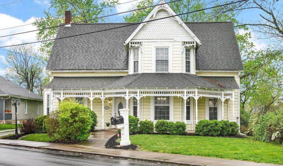 2303 Washington Ave, Bedford, IN 47421 - 3 Beds, 4 Bath