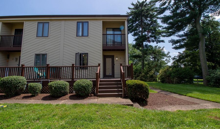 24 CHATHAM Ct, Dover, DE 19901 - 2 Beds, 3 Bath