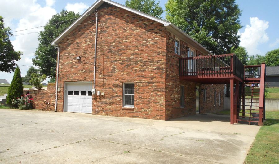 732 Poplar Flat Rd, Bardstown, KY 40004 - 4 Beds, 3 Bath