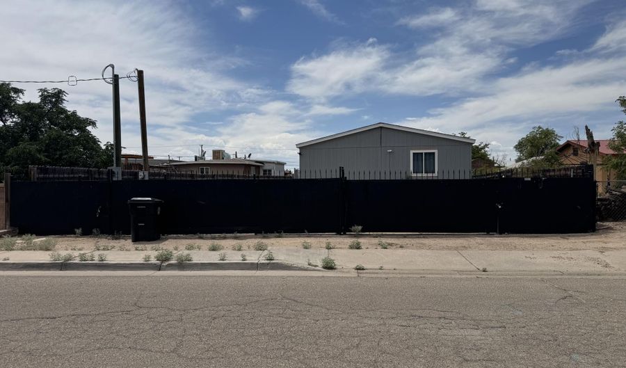3927 3rd St NW, Albuquerque, NM 87107 - 0 Beds, 0 Bath