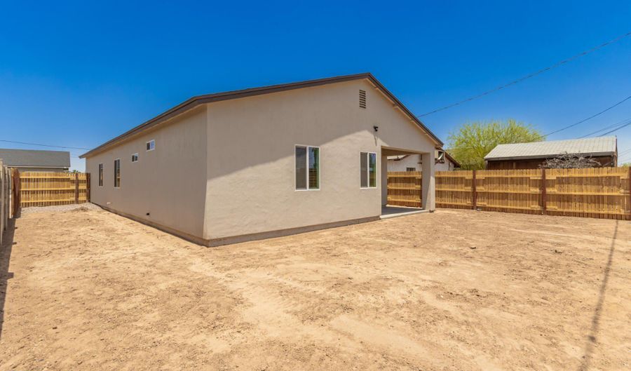 721 W OCOTILLO St, Casa Grande, AZ 85122 - 4 Beds, 2 Bath