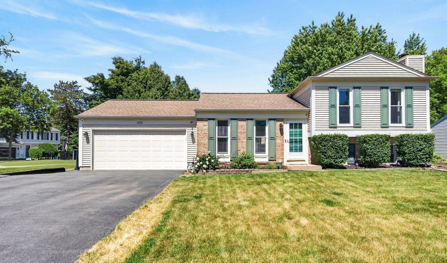 1000 Timberwood Ln, Algonquin, IL 60102 - 3 Beds, 2 Bath