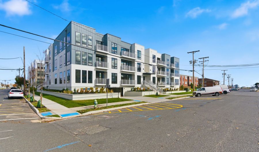 215 2nd Ave 301, Asbury Park, NJ 07712 - 3 Beds, 2 Bath