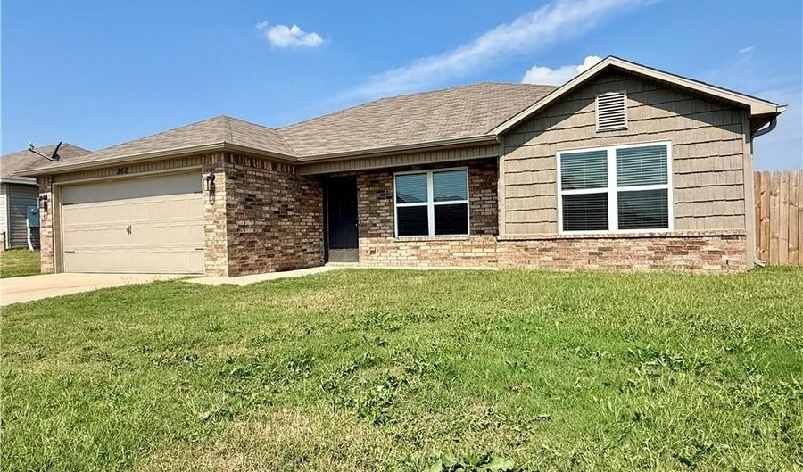 868 Evans Cir, Bentonville, AR 72713 - 3 Beds, 2 Bath