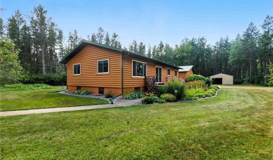7949 12th St SW, Backus, MN 56435 - 4 Beds, 3 Bath