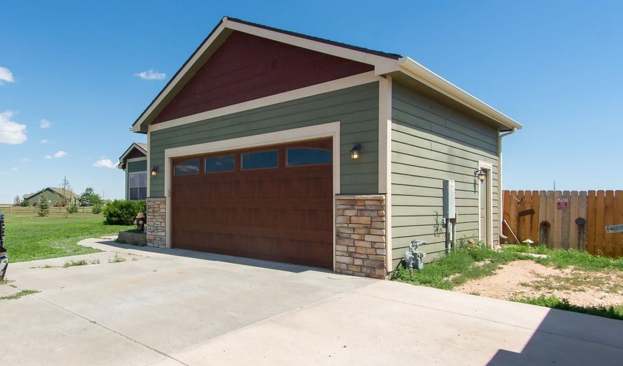 7447 RILLEY Rd, Cheyenne, WY 82009 - 5 Beds, 3 Bath