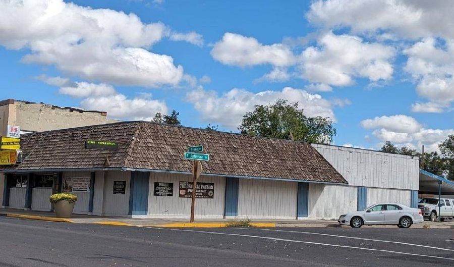 211 N Broadway Ave, Burns, OR 97720 - 0 Beds, 0 Bath
