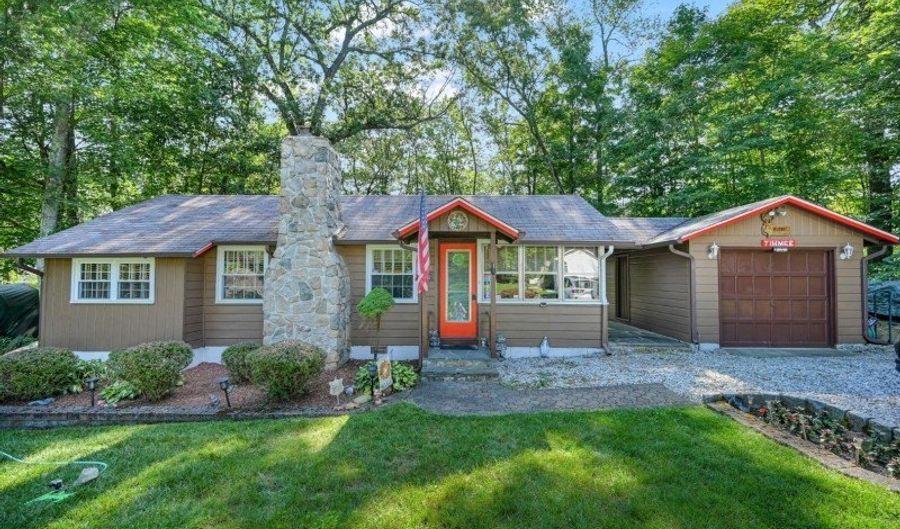 134 Birch Rd, Alloway, NJ 07422 - 3 Beds, 1 Bath