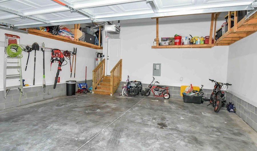 815 Paul Mccain Rd, Aberdeen, NC 28315 - 4 Beds, 3 Bath