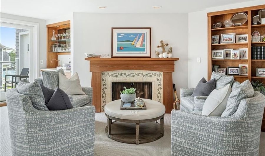 31 Coddington Wharf 24, Newport, RI 02840 - 3 Beds, 3 Bath
