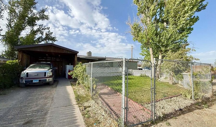 99 Bryson Dr, Battle Mountain, NV 89820 - 3 Beds, 2 Bath