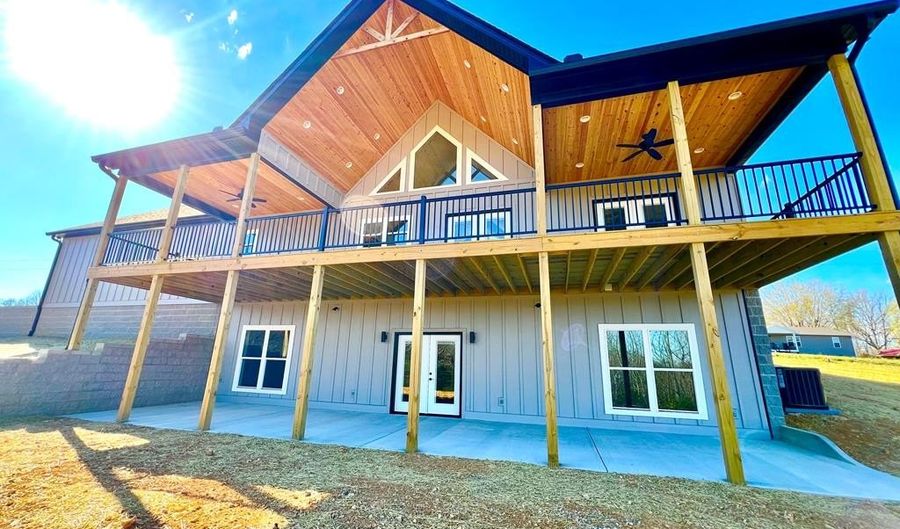 10340 Goff Ridge Rd, Baxter, TN 38544 - 3 Beds, 3 Bath