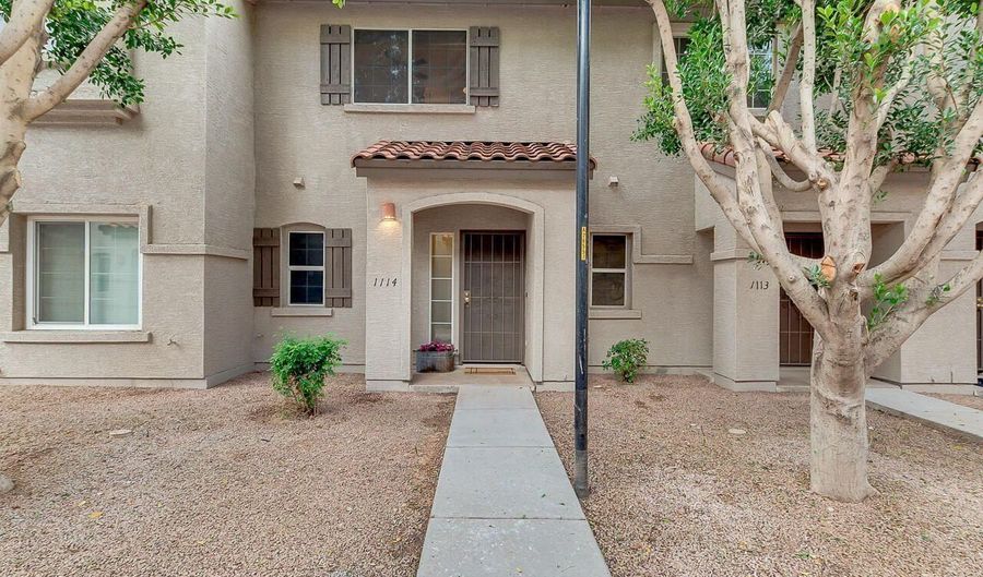 1961 N HARTFORD St 1114, Chandler, AZ 85225 - 2 Beds, 3 Bath