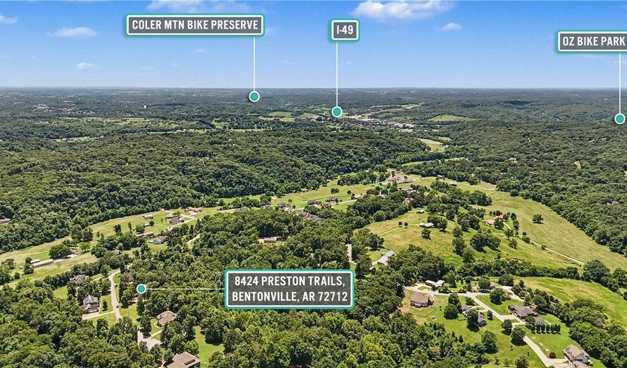 8424 Preston Trl, Bentonville, AR 72712 - 6 Beds, 4 Bath