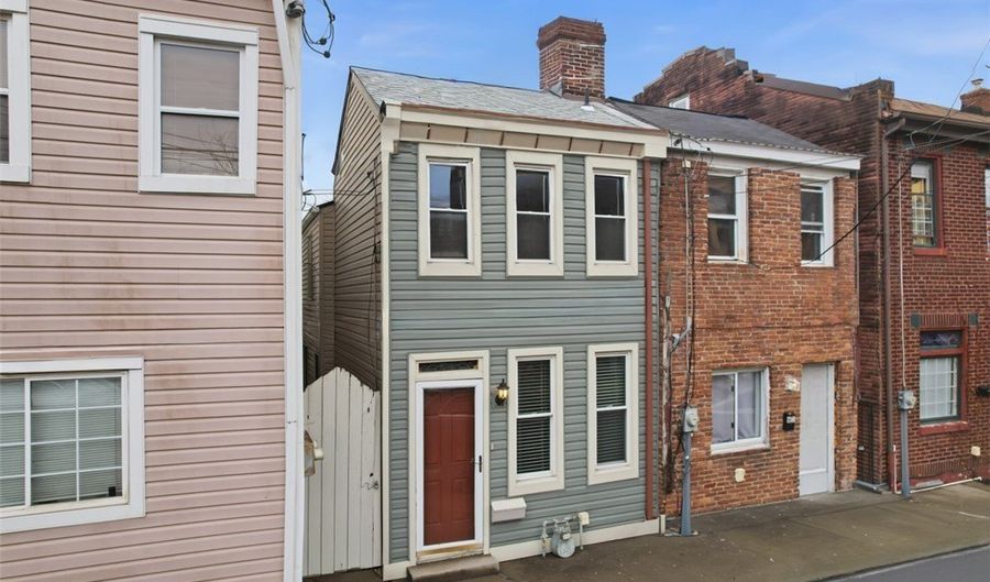 59 S 14th St, Airville, PA 15203 - 2 Beds, 2 Bath