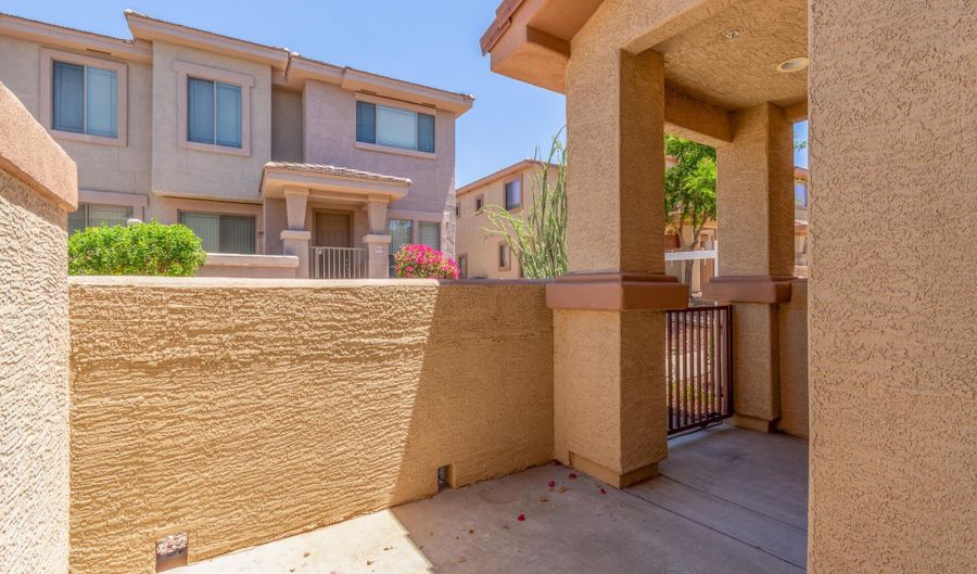 42424 N GAVILAN PEAK Pkwy 23102, Anthem, AZ 85086 - 3 Beds, 3 Bath