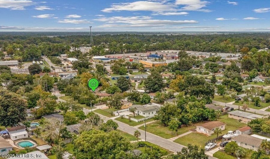 885 BONITA Rd, Atlantic Beach, FL 32233 - 3 Beds, 1 Bath