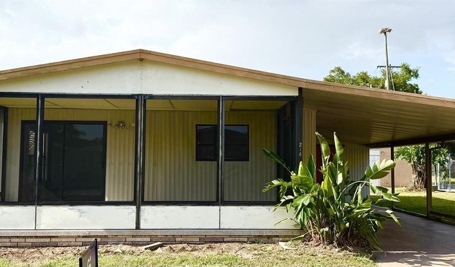 2055 S FLORAL Ave 214, Bartow, FL 33830 - 2 Beds, 2 Bath