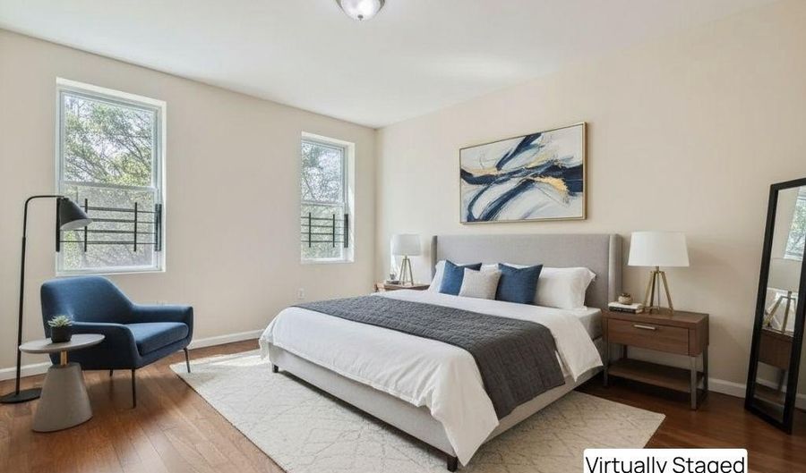 2316 E MADISON St, Baltimore, MD 21205 - 3 Beds, 2 Bath