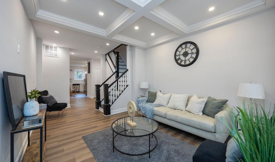 2033 N BENTALOU St, Baltimore, MD 21216 - 3 Beds, 2 Bath