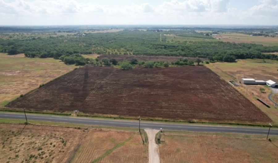 Stuart, Adkins, TX 78101 - 0 Beds, 0 Bath