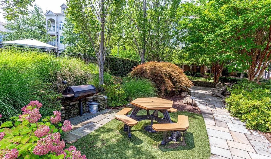 4659 LAMBERT Dr, Alexandria, VA 22311 - 3 Beds, 3 Bath