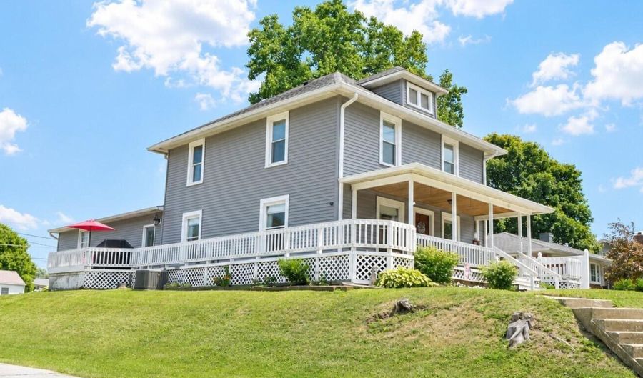 77 S 13th Ave S, Beech Grove, IN 46107 - 3 Beds, 2 Bath