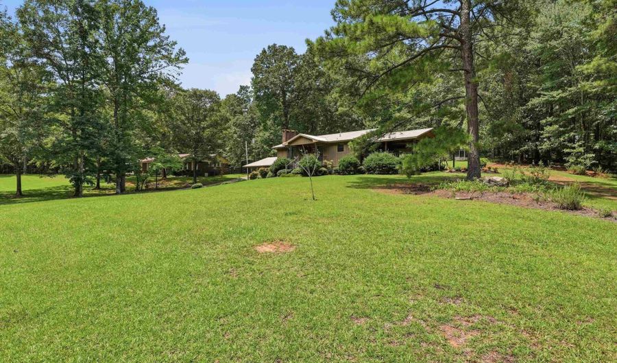 234 NATHAN St, Alexander City, AL 35010 - 3 Beds, 2 Bath