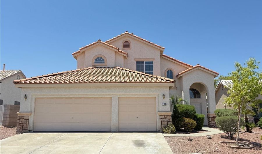 227 November Sky St, Henderson, NV 89074 - 4 Beds, 3 Bath