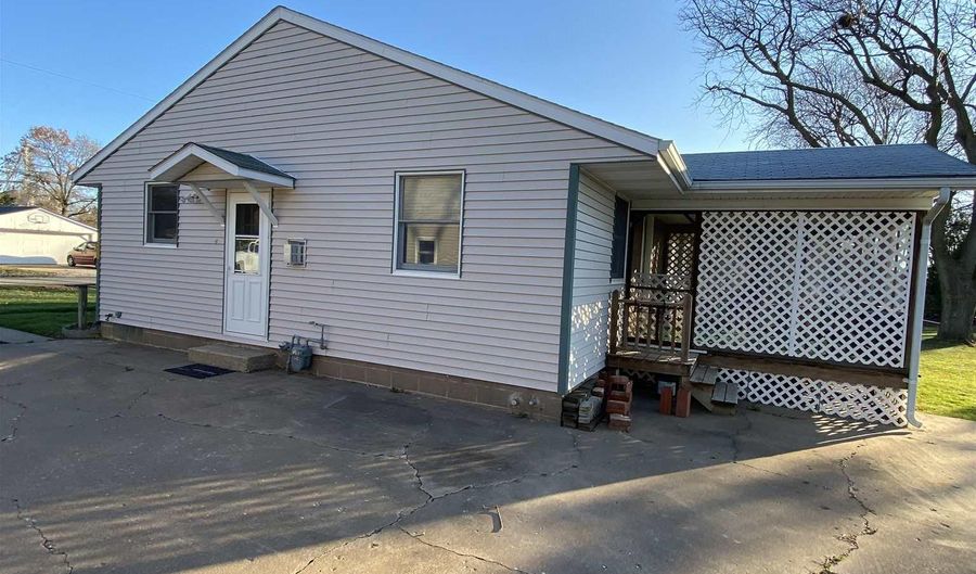 413 FRANKLIN Street, New Windsor, IL 61465 2 Bed, 1 Bath, Single
