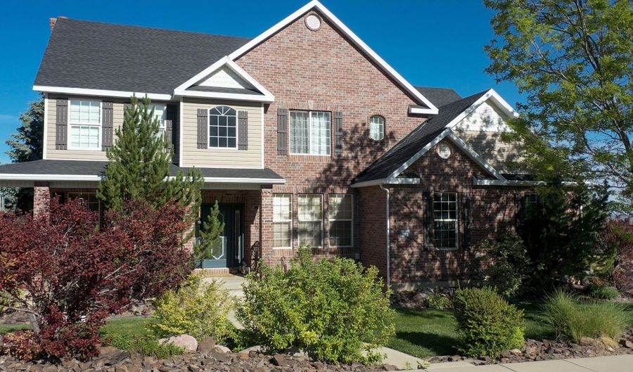 614 S 400 E, Cedar City, UT 84720 - 6 Beds, 4 Bath