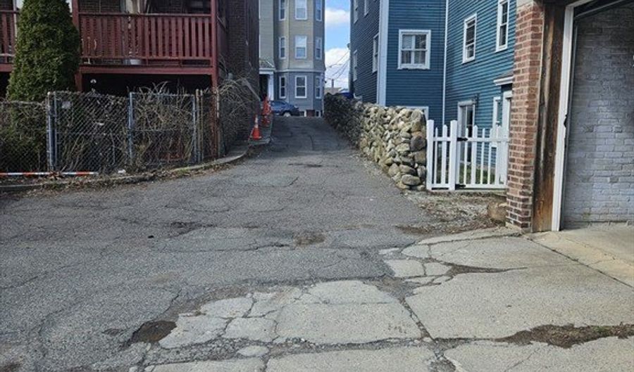 400- R K 17, Boston, MA 02127 - 0 Beds, 0 Bath