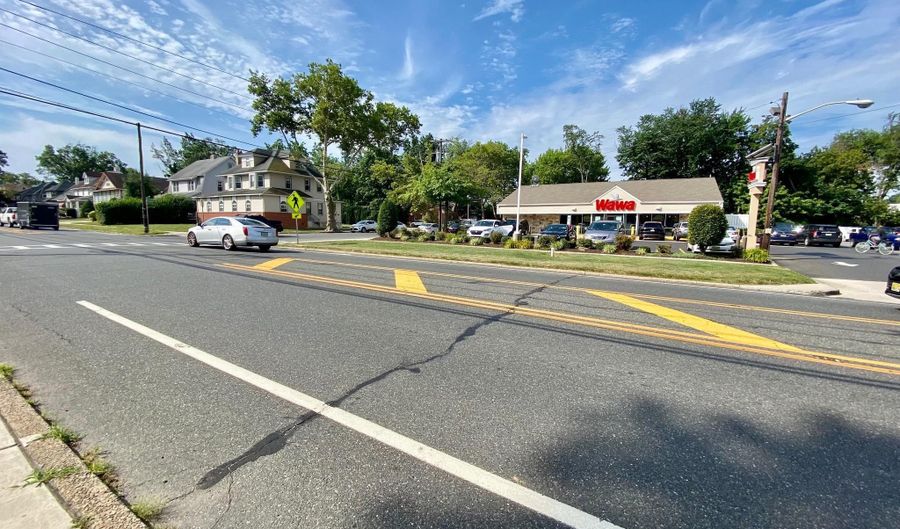 402 S WHITE HORSE Pike, Audubon, NJ 08106 - 0 Beds, 0 Bath