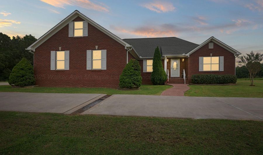 272 COUNTY ROAD 39, Arley, AL 35541 - 5 Beds, 3 Bath
