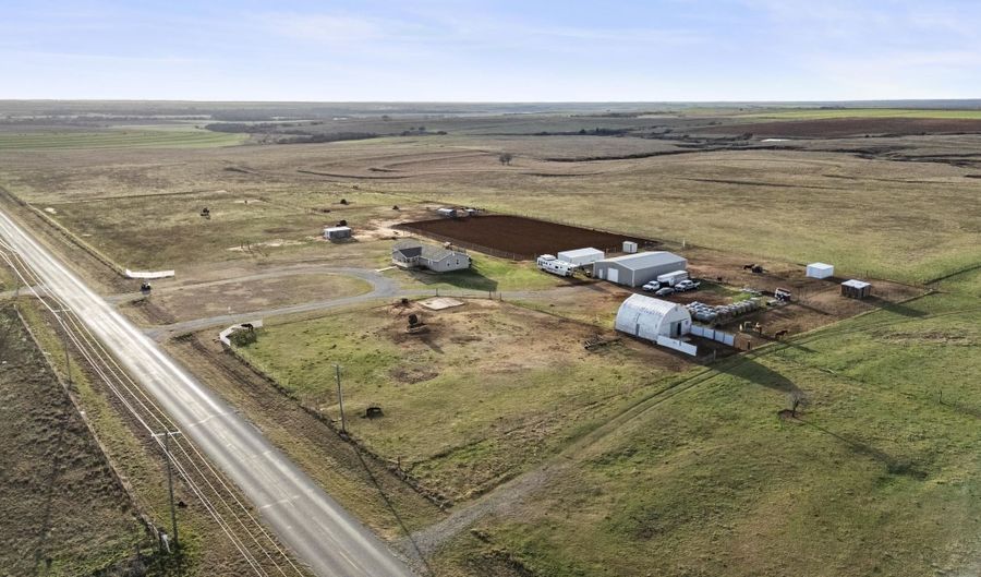 22950 E 1130 Rd, Bessie, OK 73622 - 3 Beds, 2 Bath