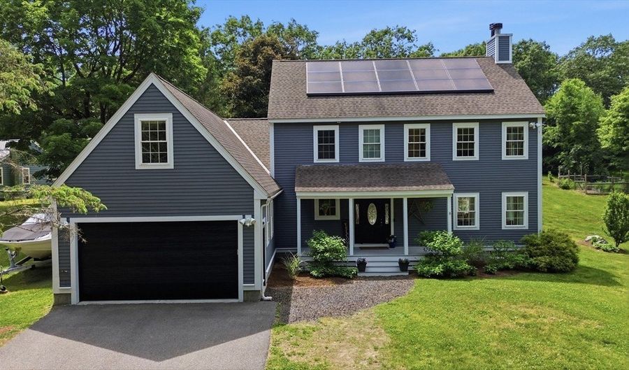 57 Berlin Rd, Bolton, MA 01740 - 4 Beds, 3 Bath