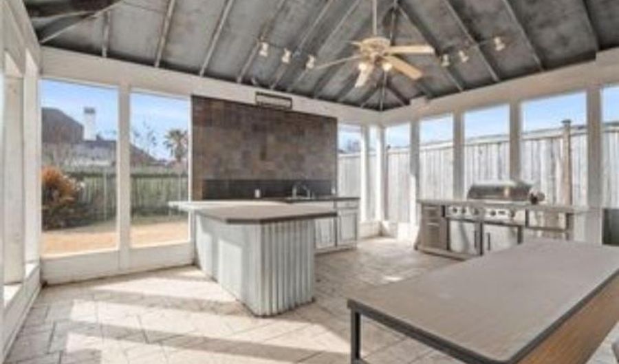 506 Westway, Alexandria, LA 71303 - 4 Beds, 4 Bath