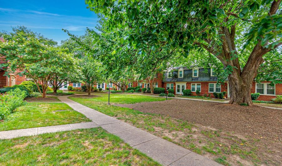 2700 16TH St S 675, Arlington, VA 22204 - 1 Beds, 1 Bath