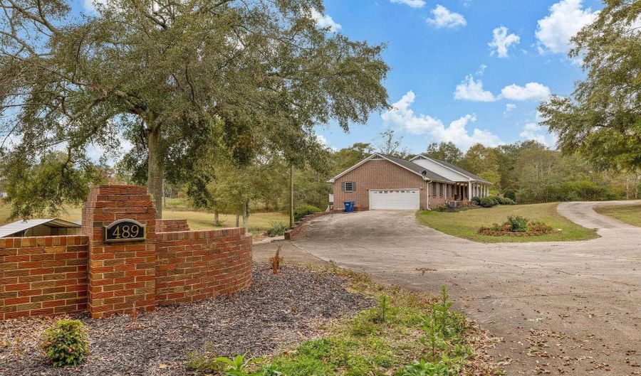 489 Solitude Ave, Albertville, AL 35950 - 5 Beds, 5 Bath