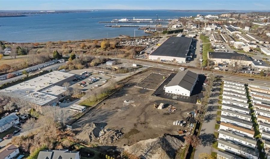 300 Coddington Hwy 210, Middletown, RI 02842 - 0 Beds, 0 Bath