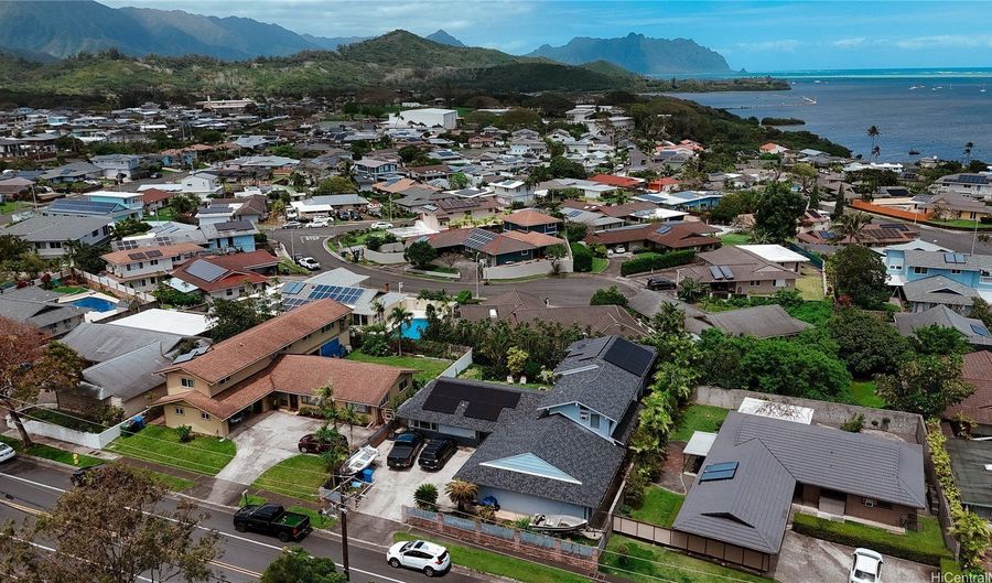 46-245 Lilipuna Rd, Kaneohe, HI 96744 - 4 Beds, 3 Bath