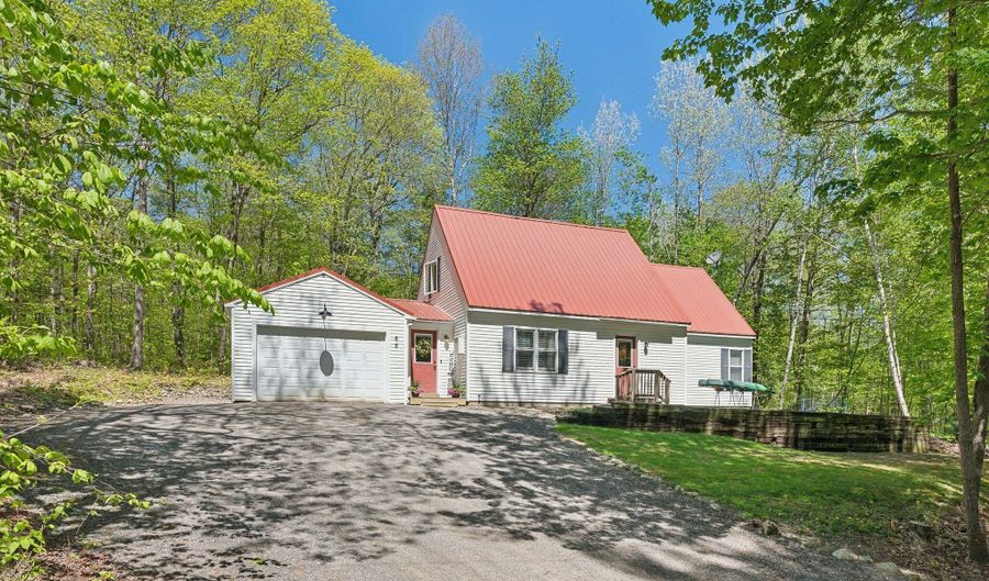 65 Lone Indian Trl, Augusta, ME 04330 - 3 Beds, 2 Bath
