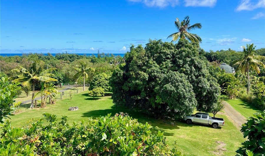 53-416 A Kamehameha Hwy, Hauula, HI 96717 - 5 Beds, 3 Bath