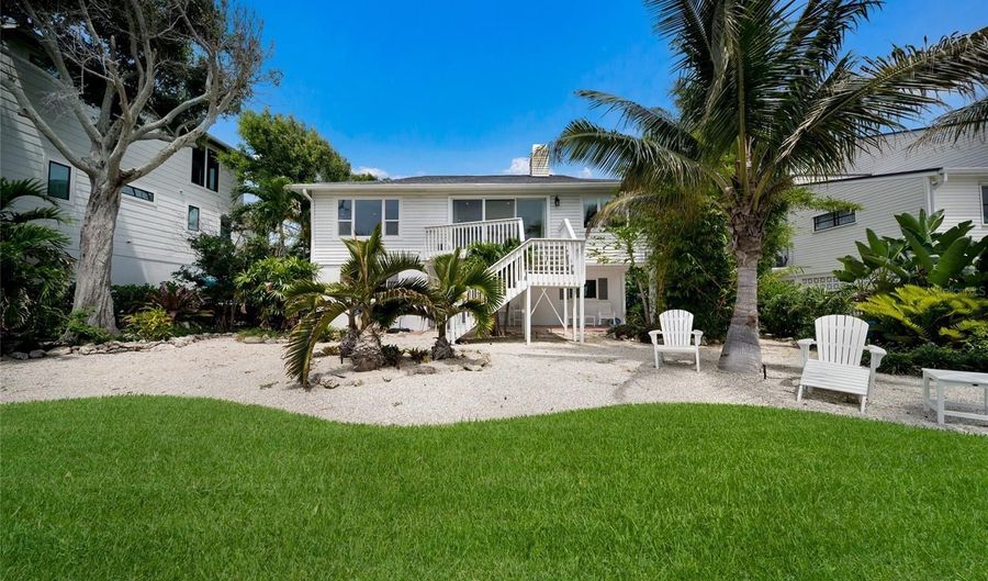 517 LOQUAT Dr, Anna Maria, FL 34216 - 3 Beds, 2 Bath