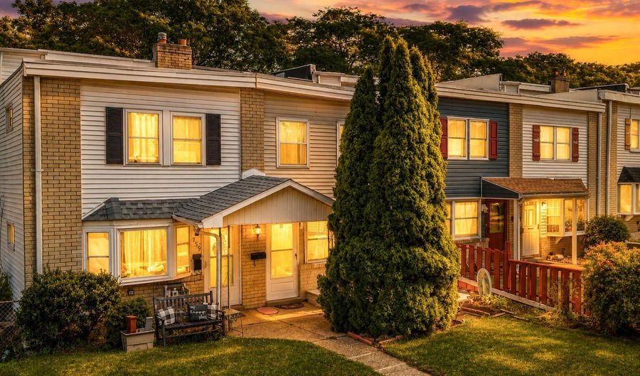 757 Mohawk St, Allentown, PA 18103 - 3 Beds, 2 Bath