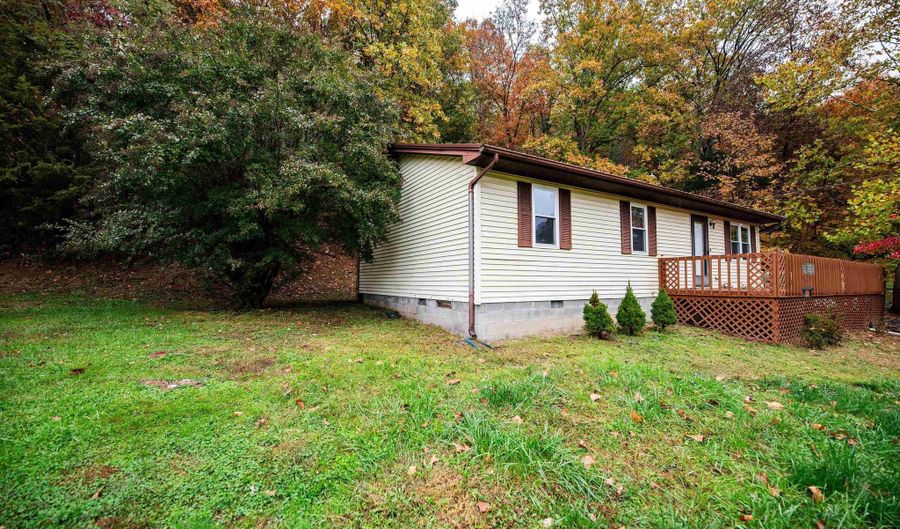 3032 Wilson Rd, Barboursville, WV 25504 - 3 Beds, 1 Bath